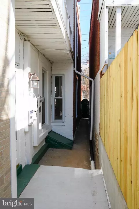 Exterior - 114 W 5th St, Frederick, MD 21701 photo 2 of 9
