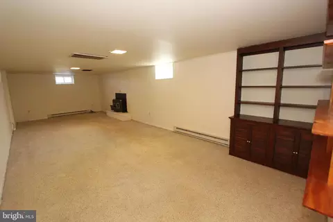 Exterior - 618 Apple Ave, Frederick, MD 21701 photo 5 of 12