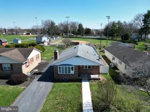 618 Apple Ave, Frederick, MD 21701