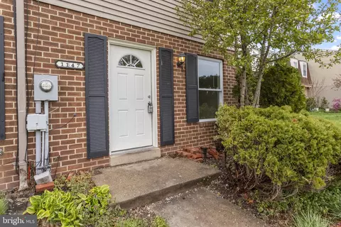 1147 Providence Ct, Frederick, MD 21703 photo 4