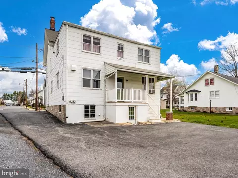 Exterior - 402 E Main St, Thurmont, MD 21788 photo 12 of 16