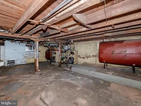 Exterior - 402 E Main St, Thurmont, MD 21788 photo 7 of 16