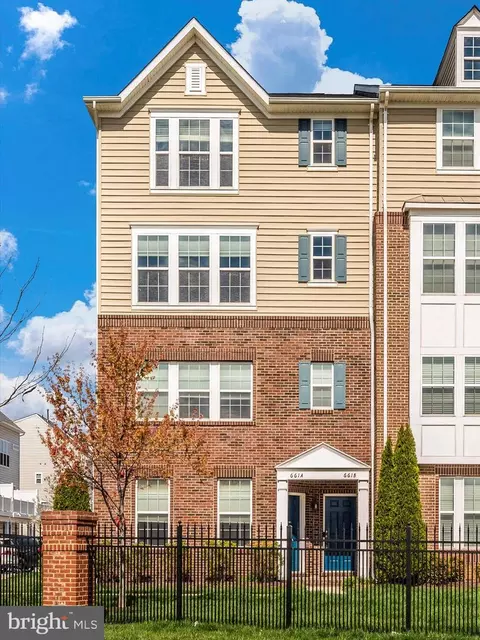 Exterior - 661 E B E Church St, Frederick, MD 21701 photo 10 of 17