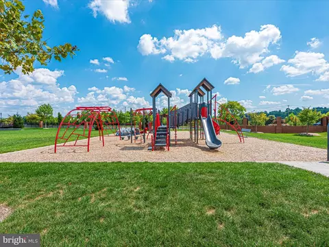 View/Area - 661 E B E Church St, Frederick, MD 21701 photo 3 of 7