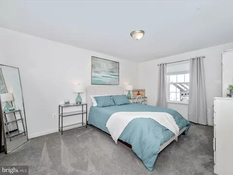Bedroom - 661 E B E Church St, Frederick, MD 21701 photo 7 of 9