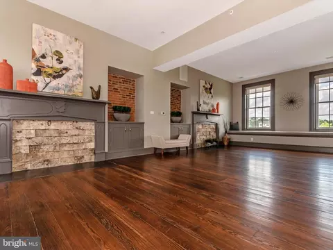 Living - 661 E B E Church St, Frederick, MD 21701 photo 3 of 4