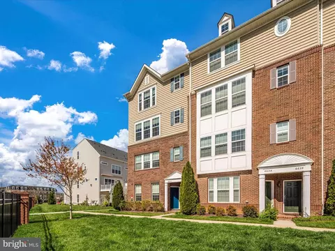 Exterior - 661 E B E Church St, Frederick, MD 21701 photo 9 of 17