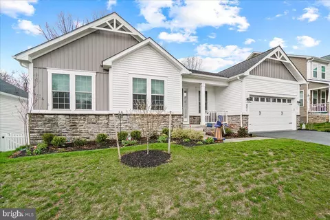 801 Kaplon Ct, Brunswick, MD 21716