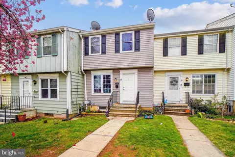 Exterior - 35 Pendleton Ct #14H, Frederick, MD 21703 photo 2 of 9