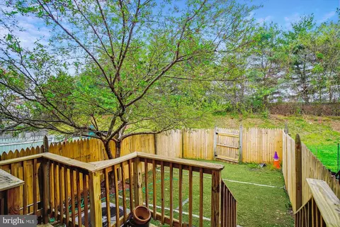 Exterior - 35 Pendleton Ct #14H, Frederick, MD 21703 photo 8 of 9