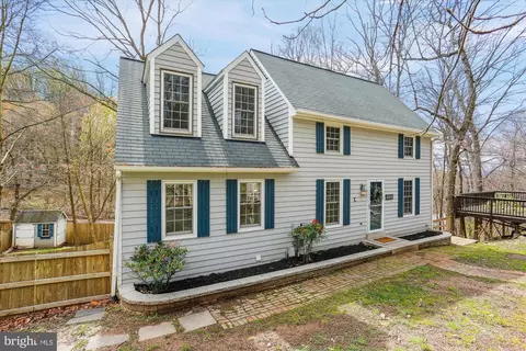 6410 Lakeridge Dr, New Market, MD 21774