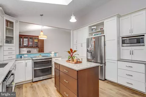 Kitchen - 6803 Kingfisher Ct, Frederick, MD 21703 photo 1 of 3