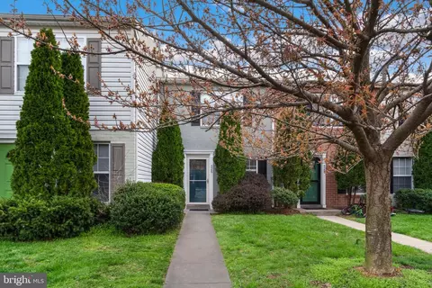 Exterior - 526 Lancaster Pl #526, Frederick, MD 21703 photo 2 of 11