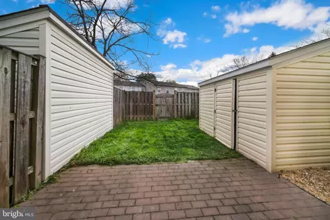 Exterior - 526 Lancaster Pl #526, Frederick, MD 21703 photo 5 of 11