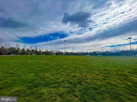 Exterior - 526 Lancaster Pl #526, Frederick, MD 21703 photo 10 of 11