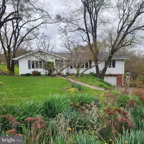 14731 Harrisville Rd, Mount Airy, MD 21771
