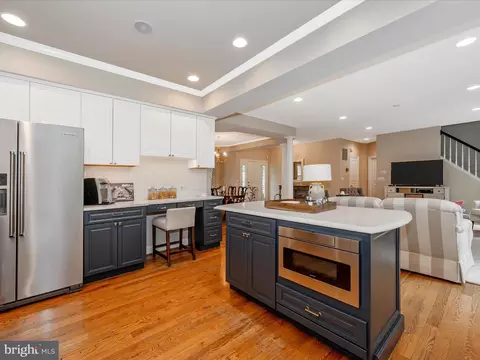 Kitchen - 8007 Glendale Ct, Frederick, MD 21702 photo 3 of 4