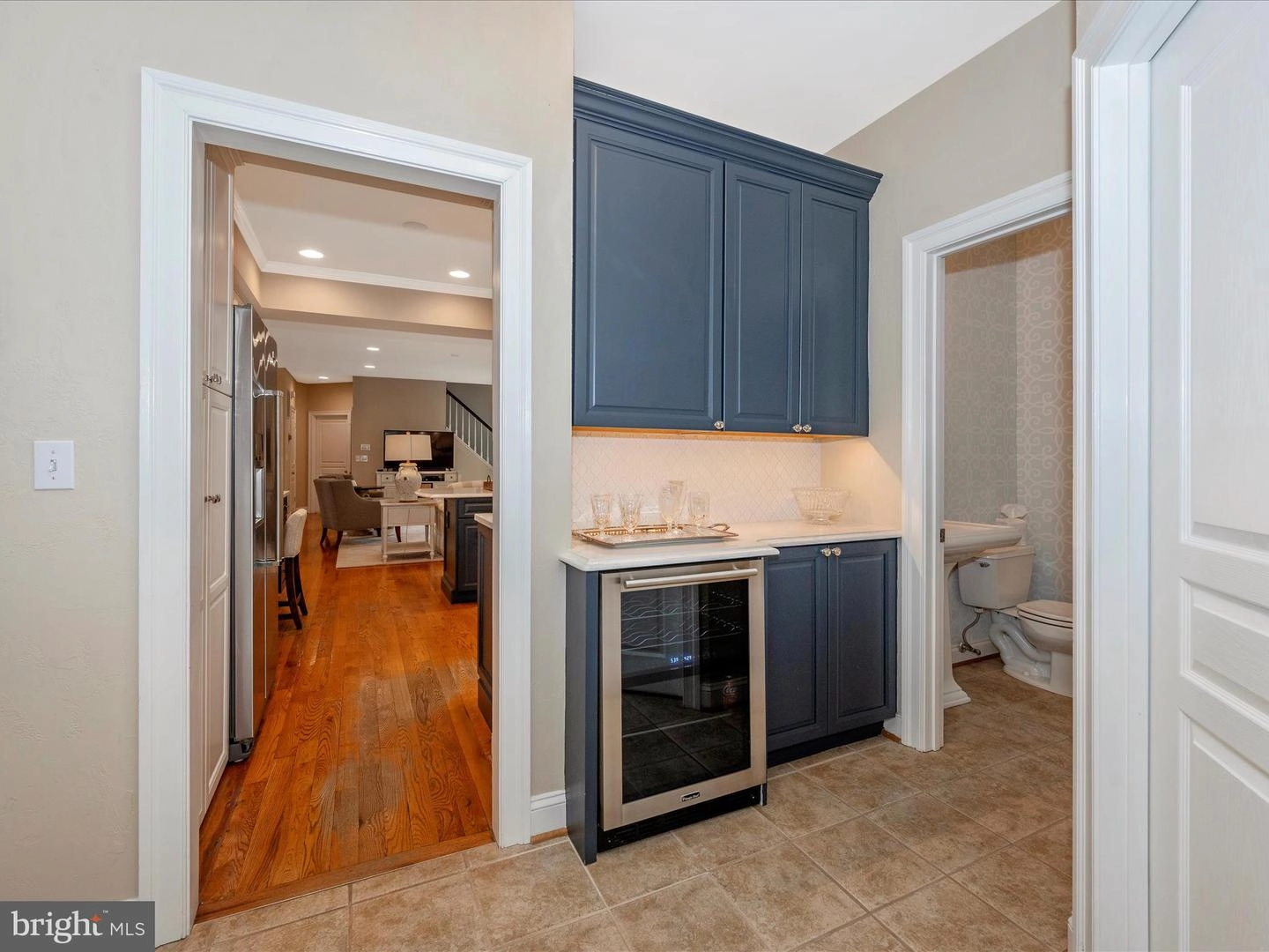 Entry Way - 8007 Glendale Ct, Frederick, MD 21702 photo 2 of 4