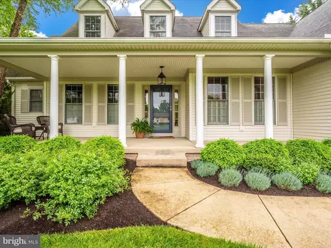 Exterior - 8007 Glendale Ct, Frederick, MD 21702 photo 11 of 11