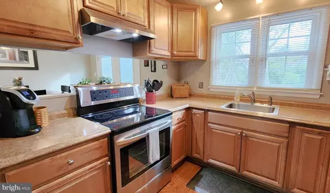 Kitchen - 1593 Andover Ln, Frederick, MD 21702 photo 1 of 3
