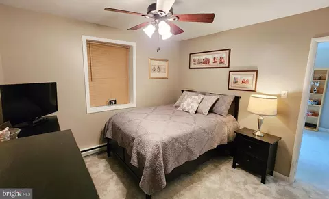 Bedroom - 1593 Andover Ln, Frederick, MD 21702 photo 2 of 7