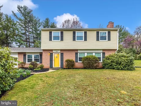 Exterior - 7408 Hillside Dr, Frederick, MD 21702 photo 6 of 15