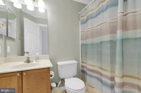 Bath - 156 Harpers Way, Frederick, MD 21702 photo 3 of 4