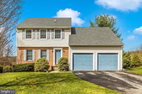 2725 Flintridge Dr, Myersville, MD 21773