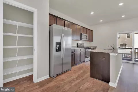 Kitchen - 1920 Fauna Dr, Frederick, MD 21702 photo 2 of 2