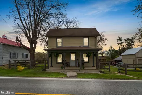 10719 Green Valley Rd, Union Bridge, MD 21791