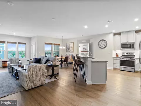 Living - 3519 Starlight St #301, Frederick, MD 21704 photo 2 of 5