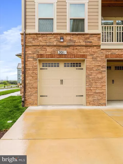 Exterior - 3519 Starlight St #301, Frederick, MD 21704 photo 1 of 6