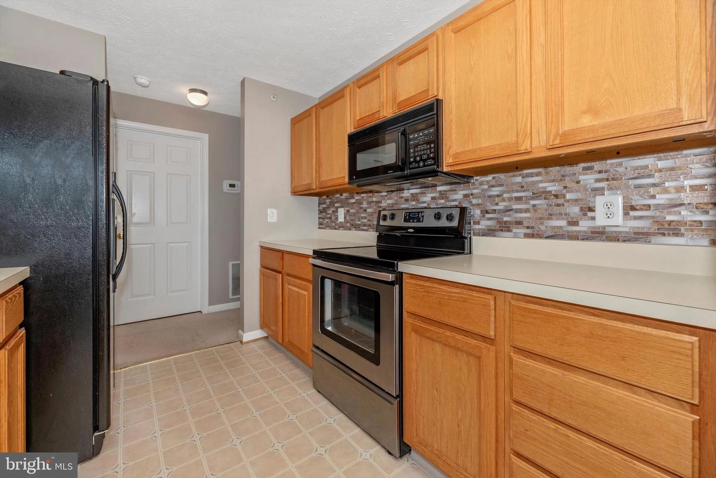 Kitchen - 903 Blue Leaf Ct #6 2B, Frederick, MD 21701 photo 1 of 2