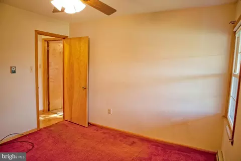 Bedroom - 7193 Adirondack Dr, Frederick, MD 21702 photo 3 of 3