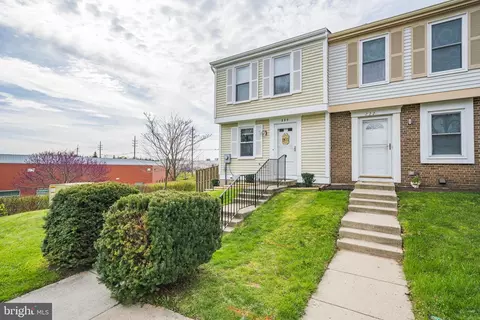 Exterior - 220 Canfield Ter, Frederick, MD 21702 photo 2 of 11