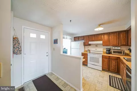 Kitchen - 220 Canfield Ter, Frederick, MD 21702 photo 1 of 4