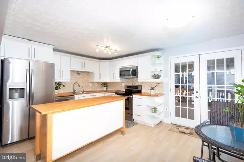 Kitchen - 310 Boxford Ct, Frederick, MD 21702 photo 1 of 2