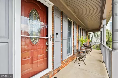 Exterior - 1410 Dagerwing Pl, Frederick, MD 21703 photo 3 of 12