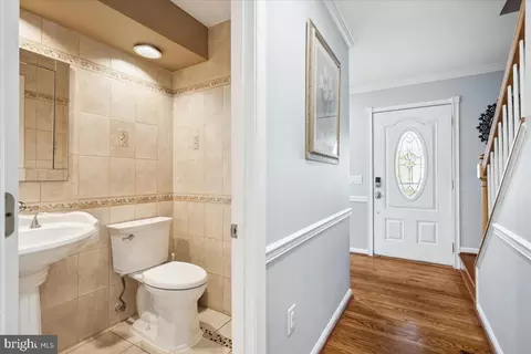 Bath - 1410 Dagerwing Pl, Frederick, MD 21703 photo 1 of 7
