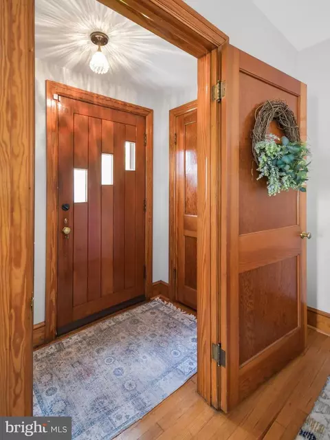 Entry Way - 22 Frederick Ave, Frederick, MD 21701 photo 1 of 1