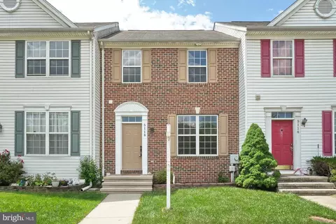 5118 Mclauren Ln, Frederick, MD 21703
