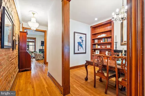 124 E Third St, Frederick, MD 21701 photo 2