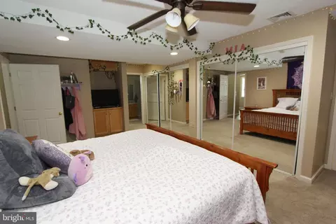 Bedroom - 8212 Skipwith Dr, Frederick, MD 21702 photo 10 of 12