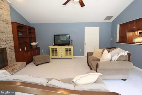 Living - 8212 Skipwith Dr, Frederick, MD 21702 photo 2 of 15