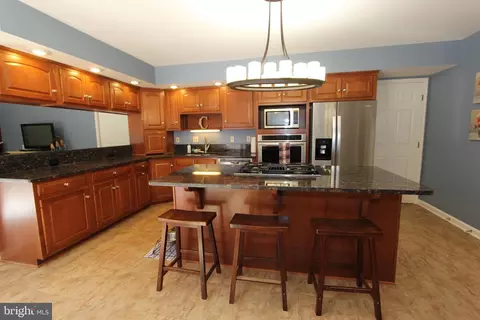 Kitchen - 8212 Skipwith Dr, Frederick, MD 21702 photo 3 of 8