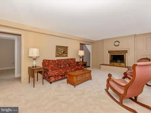 Living - 131 Fairview Ave, Frederick, MD 21701 photo 7 of 8