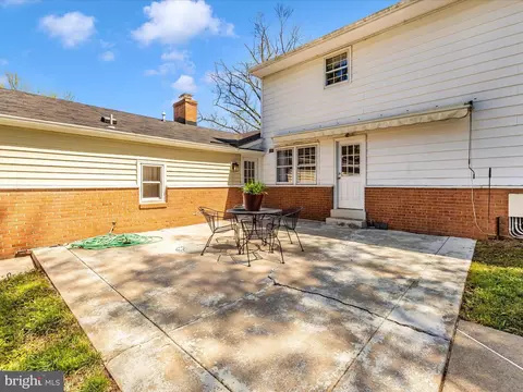 Exterior - 131 Fairview Ave, Frederick, MD 21701 photo 14 of 20