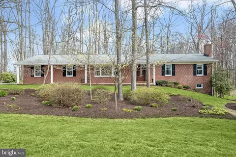 11586 Nor Ray Cir, Ijamsville, MD 21754