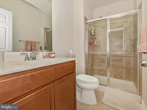 Bath - 827 Holden Rd, Frederick, MD 21701 photo 4 of 4