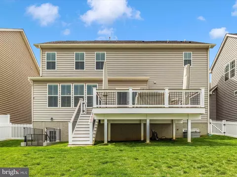 Exterior - 827 Holden Rd, Frederick, MD 21701 photo 5 of 13